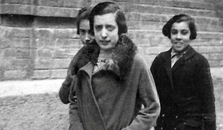 Las tres rosas de Tabacalera