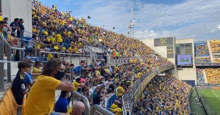 Estrellas en Ascenso: Los Jugadores que Pueden Brillar en la Champions 2024/2025