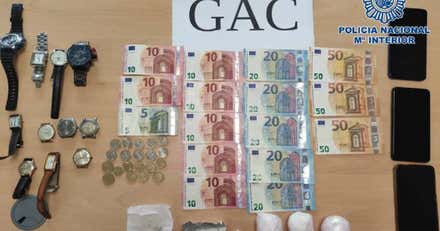 Pillado vendiendo cocaína en un apartamento turístico de la capital gaditana