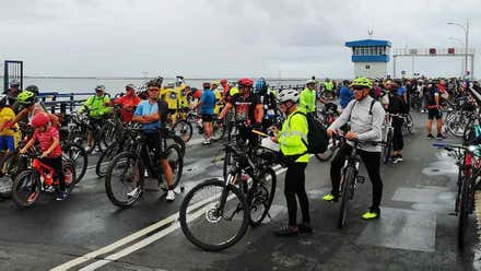 Convocada una nueva 'bicifestación' para exigir una vía ciclista en el Puente Carranza de Cádiz