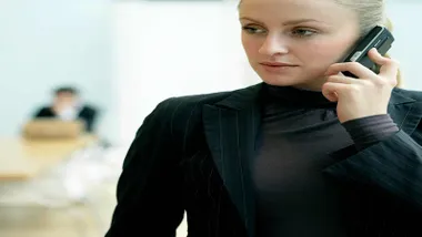 María Reyes Matías Sánchez, experta en comunicación, aborda el desafío de la confianza de los consumidores en el marketing digital