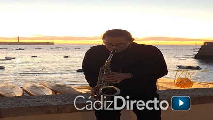 Música para una de las mejores puestas de sol del mundo en La Caleta