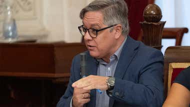 El PSOE insiste en pedir que se municipalice el servicio de Ayuda a Domicilio en Cádiz