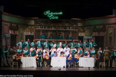 El coro 'El gremio' en el Gran Teatro Falla