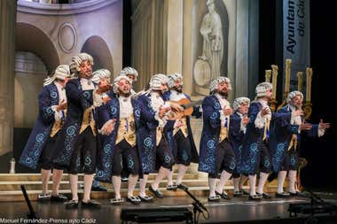 La chirigota 'La chirigota clásica' en el Gran Teatro Falla