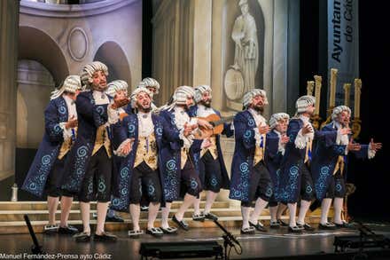 La chirigota 'La chirigota clásica' en el Gran Teatro Falla