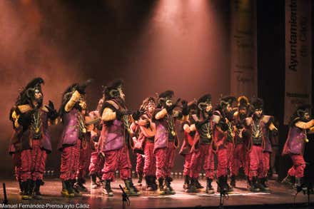 El Cádiz CF celebra su 'Carnaval Mágico'. ¿O 'Carnaval, casi'?
