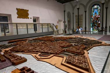 Investigadores de la Universidad de Alcalá estudian la Maqueta de Cádiz