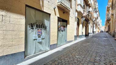 'Desahucian' a un comercio local para destinar la finca a “uso turístico”