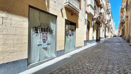 'Desahucian' a un comercio local para destinar la finca a “uso turístico”