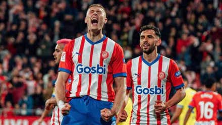 Artem Dovbyk celebra su gol al Cádiz en el partido de hace un par de jornadas en Montilivi.