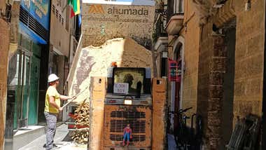 Los tres meses de calvario de un comercio en el centro de Cádiz