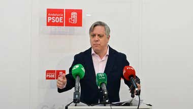 El PSOE critica que el alcalde de Cádiz haya optado “por pagar a los bancos en lugar de invertir en la ciudad”