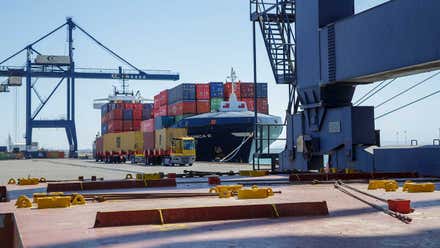 El puerto de Cádiz congela las tasas portuarias en 2025