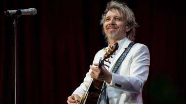 Benjamín Prado y Shuarma inaugurarán la Feria del Libro de Cádiz: Letras y músicas