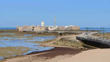 El Castillo de San Sebastián de Cádiz reabrirá “en las próximas semanas” tras años cerrado