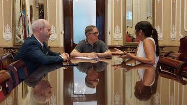 Lamentan la falta de alternativas para los trabajadores del Campo de las Balas de Cádiz