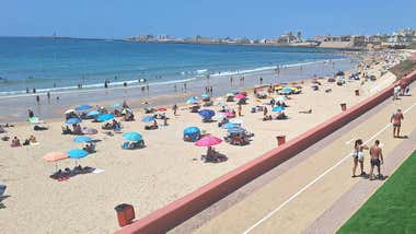 Greenpeace también alerta del peligro para Cádiz del aumento del nivel del mar por el cambio climático