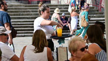 Cádiz lidera los datos del paro en España. ¡En positivo!