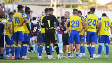 El Cádiz CF de Paco López se presenta ante su afición en 'su' Trofeo con muchas incógnitas