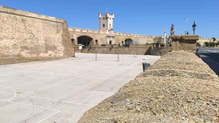 88 años del fusilamiento del último alcalde republicano de Cádiz. Con Ramón de Carranza de alcalde