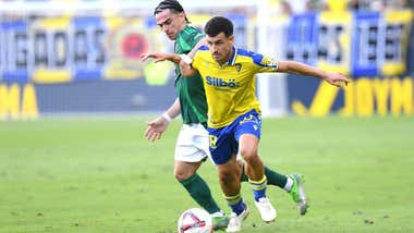 Cádiz CF-Racing de Ferrol (0-0): Empate con muchas lecturas