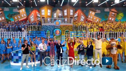 Olvera hace historia en El Grand Prix. Y vestido de amarillo