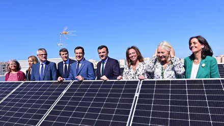 Califican de “servil” la actitud del alcalde de Cádiz con Juanma Moreno Bonilla