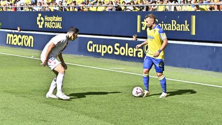 Cádiz CF y CD Eldense buscan oxígeno en un choque entre rivales directos por la permanencia