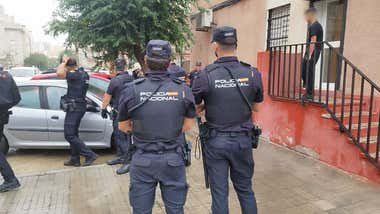 Pelea con hachas, bates de béisbol y pistolas de aire comprimido en la Barriada de Guillén Moreno de Cádiz