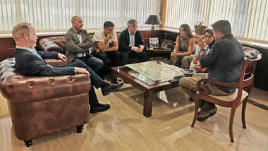 Reunión de trabajo entre el PSOE de Cádiz y la Zona Franca para coordinar proyectos locales