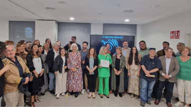 Flampa Gades entrega sus premios 'Tiza de Oro' a docentes de Cádiz