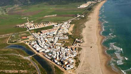 Conoce las tapas, los participantes y la programación de la XI Ruta del Retinto de Zahara de los Atunes