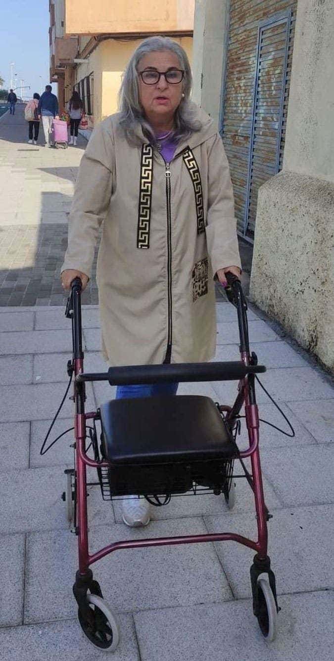 Denuncian que una empleada de Ayuda a Domicilio en Cádiz es forzada a trabajar pese a sus problemas de salud