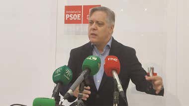 El PSOE denuncia un intento de privatización en los servicios sociales de la Diputación de Cádiz