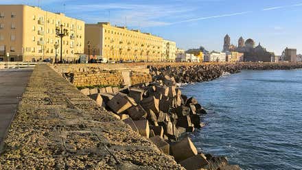 Descenso de temperaturas y nubes, la predicción de la Aemet para la provincia de Cádiz este viernes 20