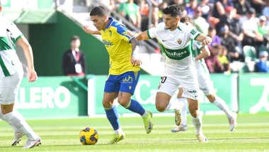 El Cádiz CF sufre en Elche el peor ejemplo del 'Efecto Contreras', que se lleva por delante a Paco López