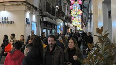 El Ayuntamiento de Cádiz reducirá los ejes comerciales para facilitar la creación de nuevas viviendas