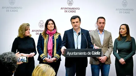 El alcalde de Cádiz acaba con el “bulo machista” que ha llenado las redes esta semana