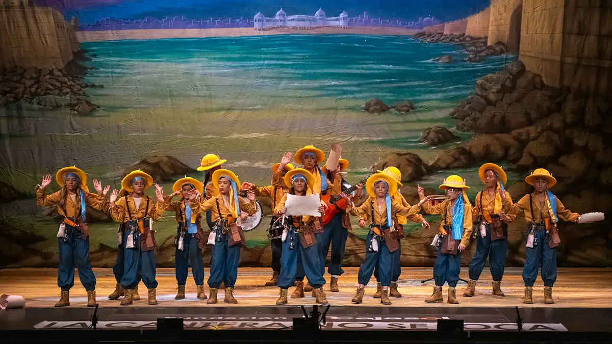 Carnaval en estado puro en la segunda semifinal infantil del COAC 2025