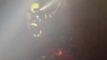 Incendio en una nave de Cádiz