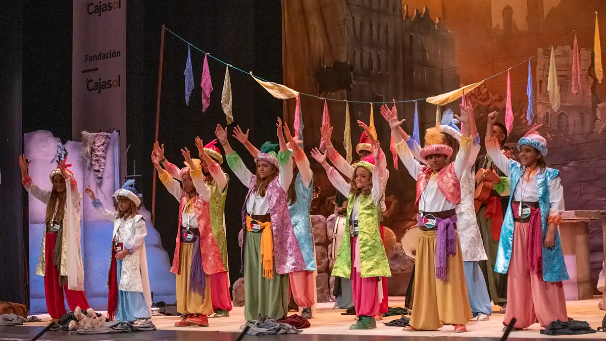 Carnaval en estado puro en la segunda semifinal infantil del COAC 2025