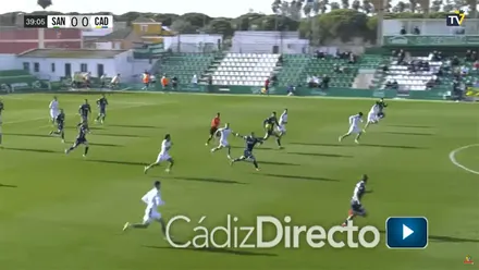 Golazo de Javi Ontiveros en la victoria del Cádiz CF en el amistoso ante el Sanluqueño