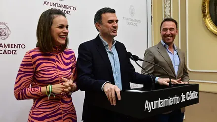 Baco volverá a presidir la Puerta de Tierra de Cádiz por Carnaval