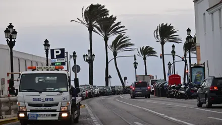 La Aemet amplía las alertas en Cádiz por lluvias y advierte del riesgo de tornados