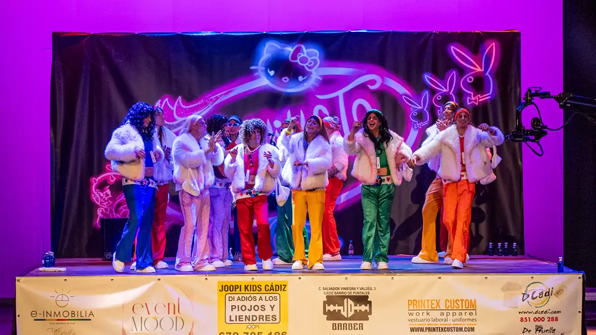 La chirigota 'Una chirigota con soniket3' en el Gran Teatro Falla