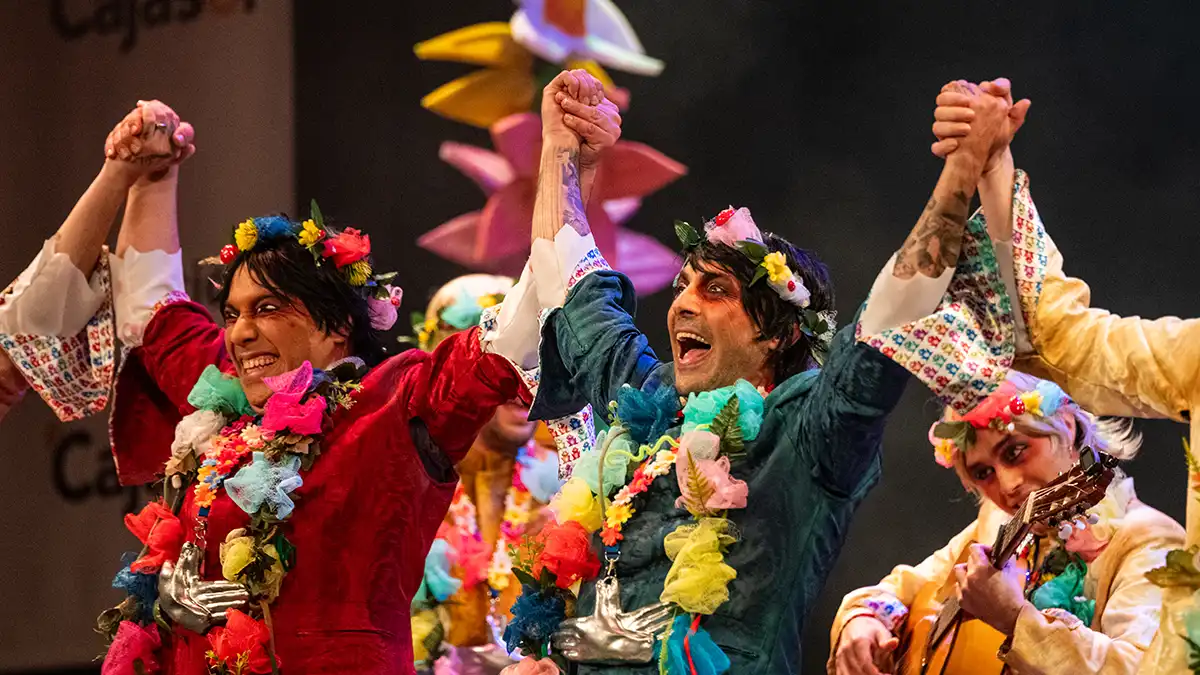 La chirigota 'Los hermanos del buen fin' en el Gran Teatro Falla