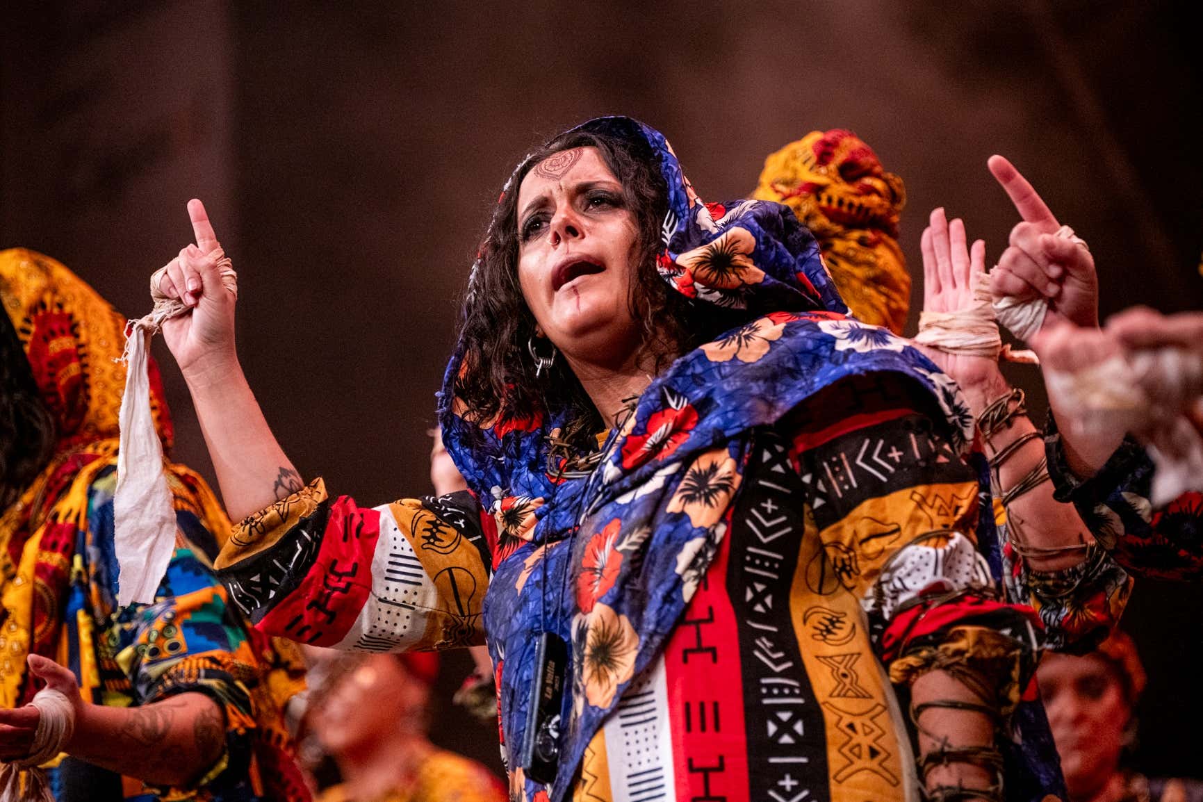 El apoyo de 'Las Ratas' a la Marea Blanca y el pase de 'Los calaítas' marcan la segunda sesión de semifinales del COAC 2025