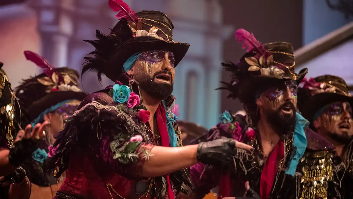 La comparsa El cementerio en el Gran Teatro Falla