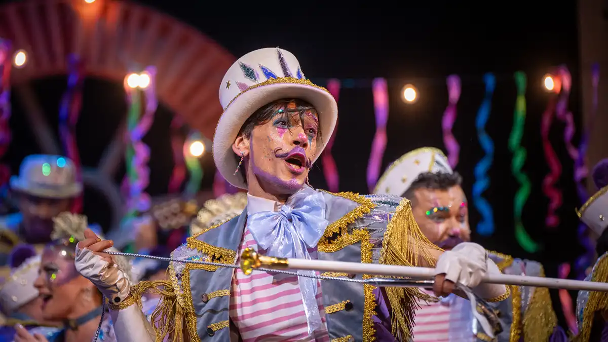 El coro 'Cádiz, el show' en el Gran Teatro Falla